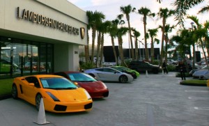 Lease a car from Lamborghini Palm Beach