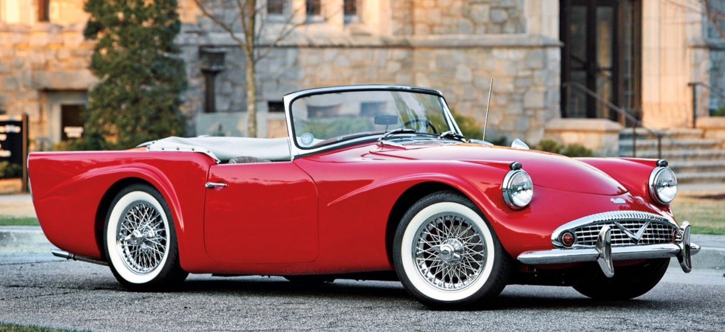 Lease a vintage Jaguar E-Type or Daimler SP250