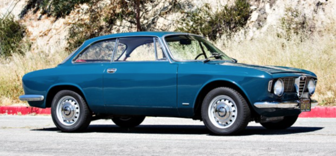 Lease a Blue 1965 Alfa Romeo Giulia Sprint GT from auction.