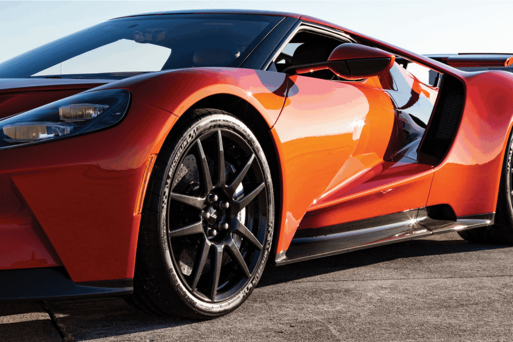 luxury car lease