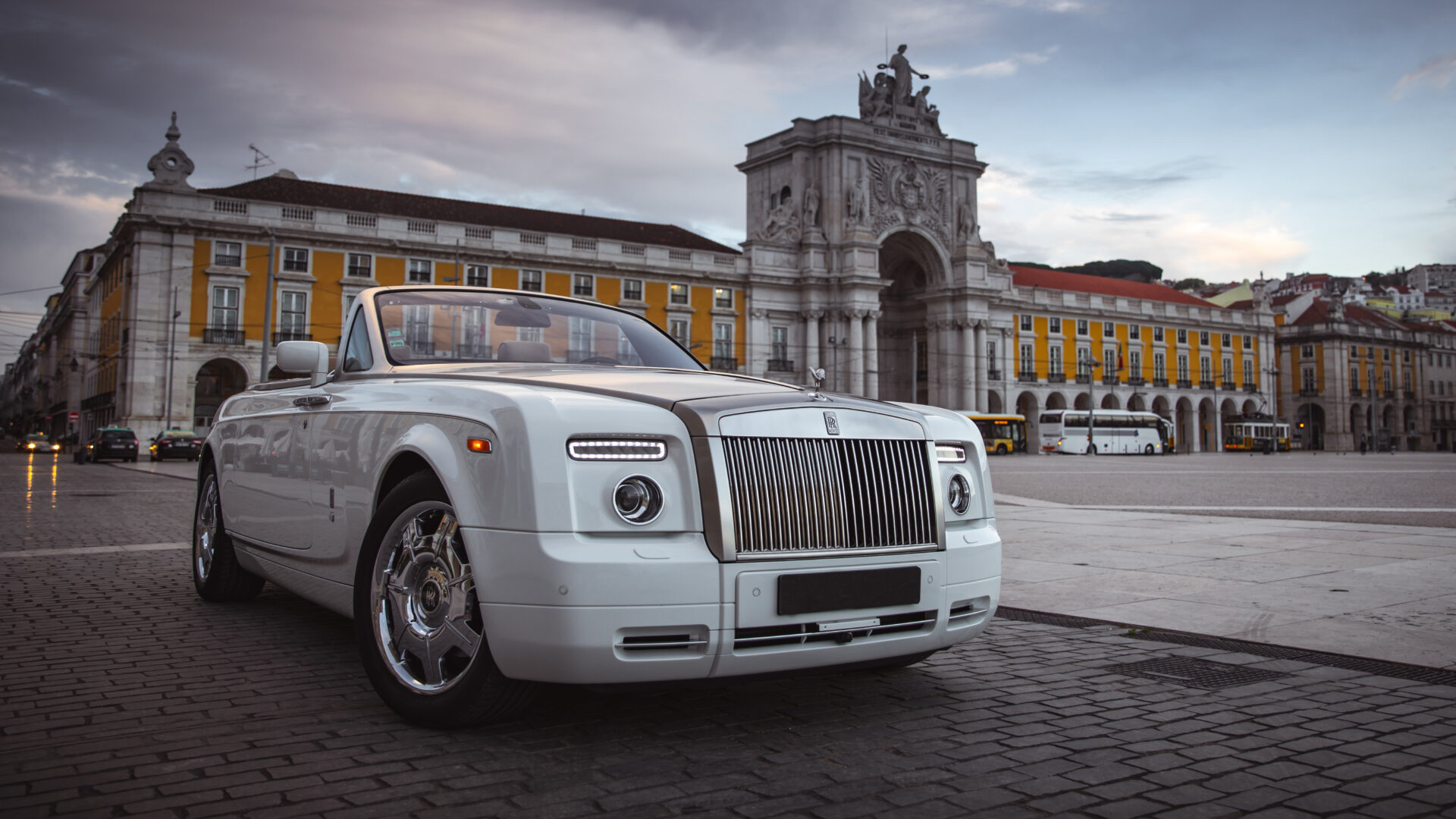 2013 Rolls Royce Phantom Drophead 2bn