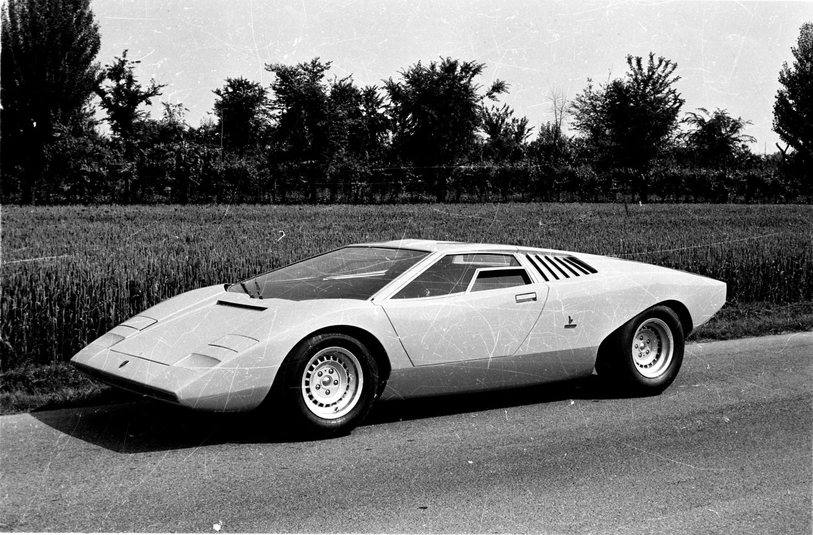 Black and white photo of 1971 Lamborghini Countach LP500, Lease a Lamborghini