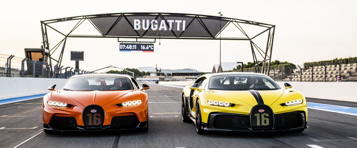 Bugatti Chiron Super Sport 300+ and Super Sport on racetrack
