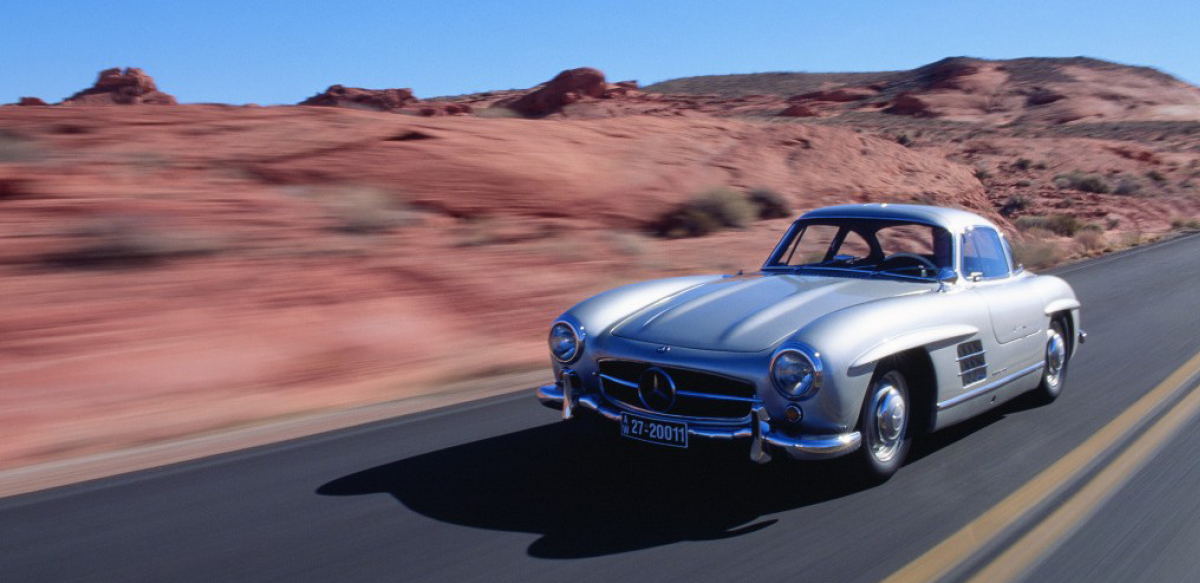 Mercedes 300 SL Gullwing on the road