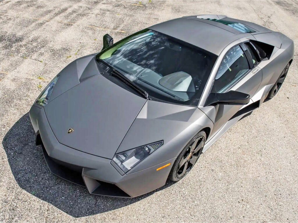 Lamborghini Reventon top view from front