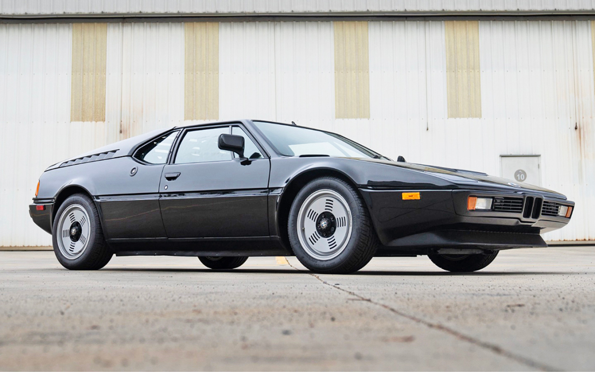 Black BMW M1 right front view