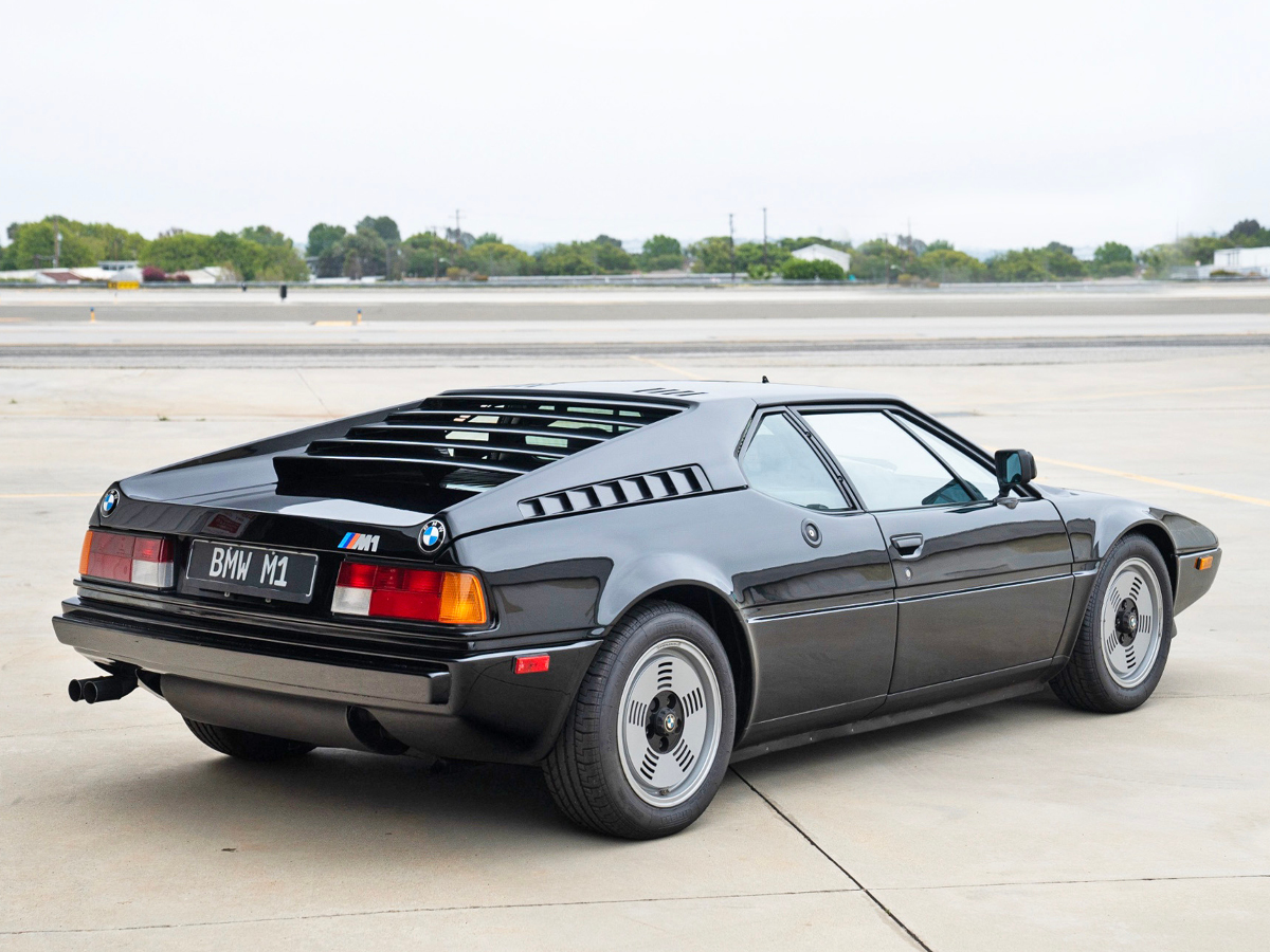 Black BMW M1 right rear view