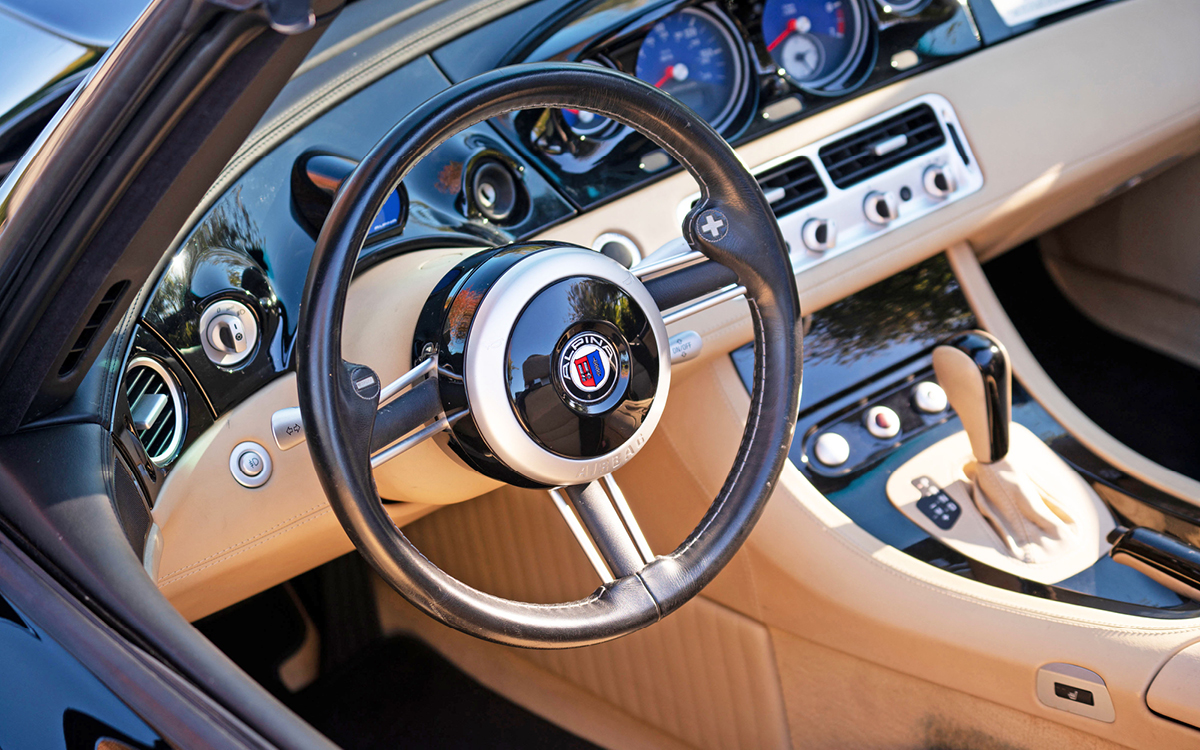 BMW Alpina Roadster V8 dashboard view