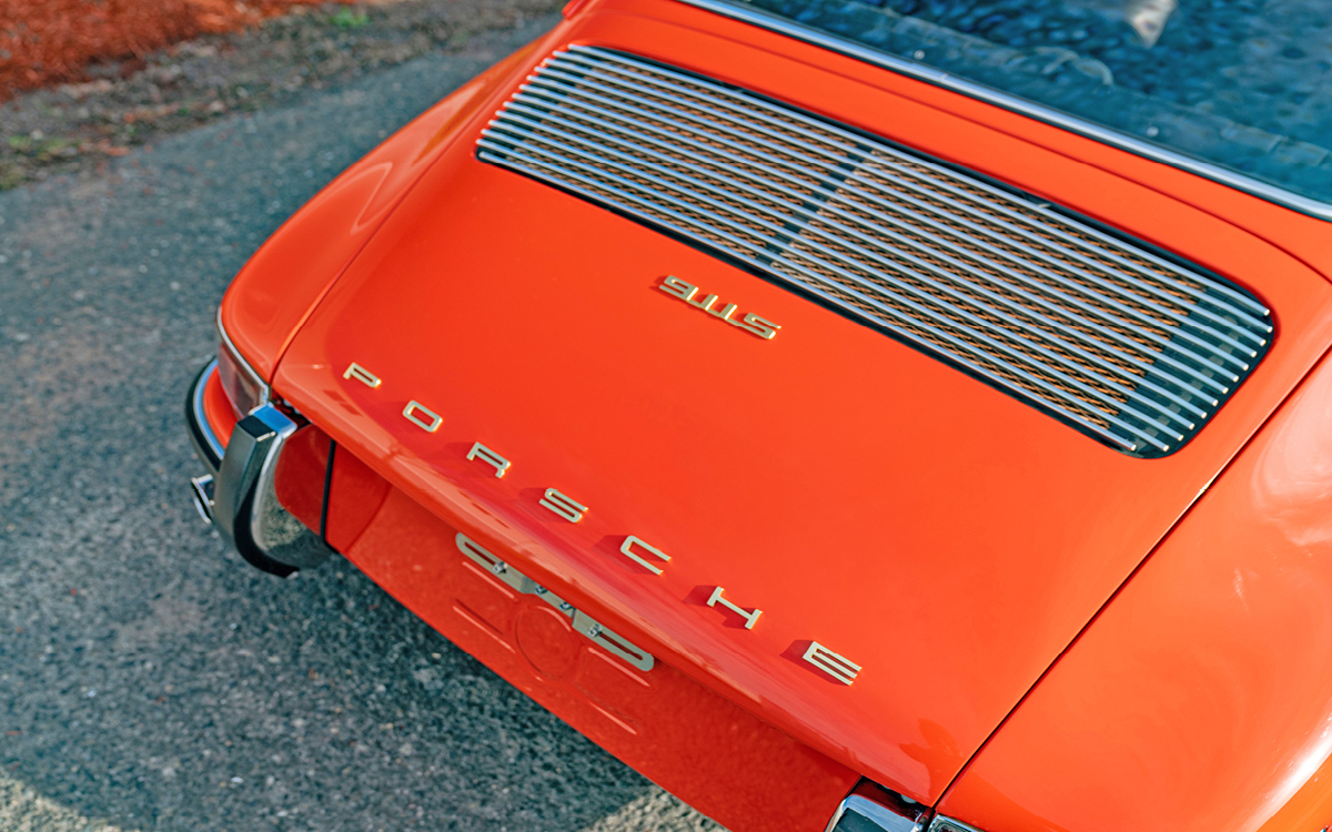 Tangerine 1968 Porsche 911S rear deck detail