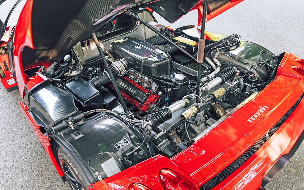 Red Ferrari Enzo engine view