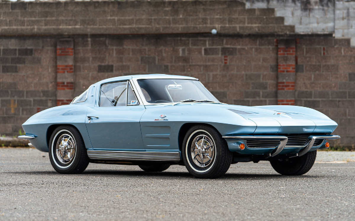 Silver-Blue 1963 Corvette right front view