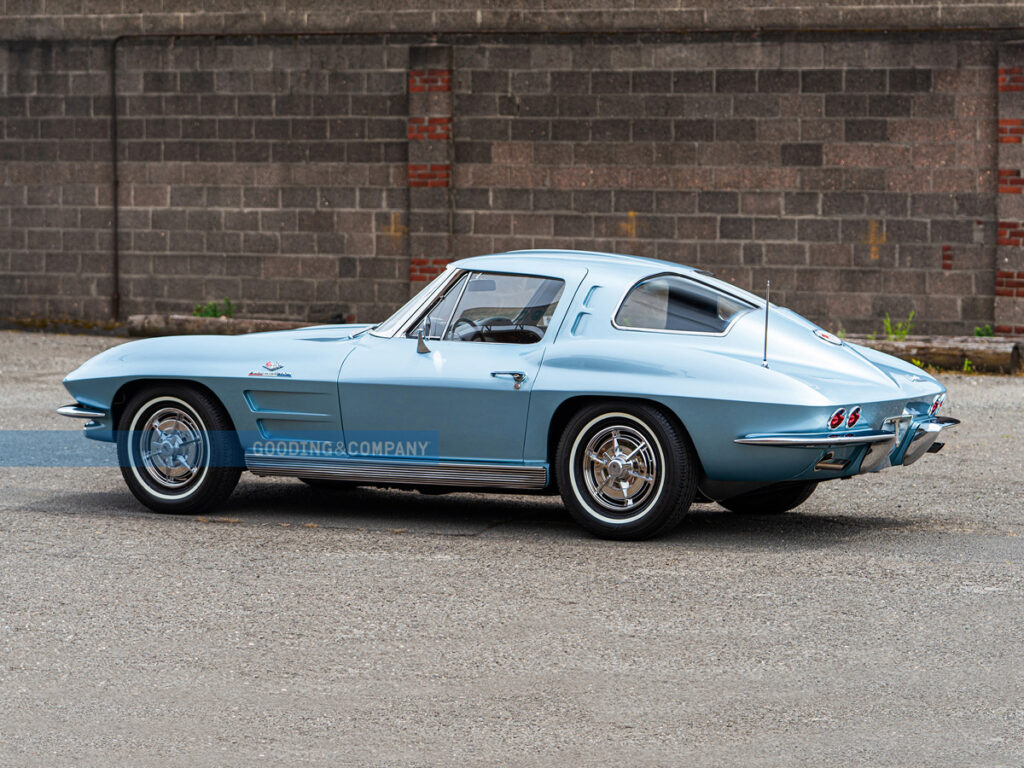 Silver-Blue 1963 Corvette left side view