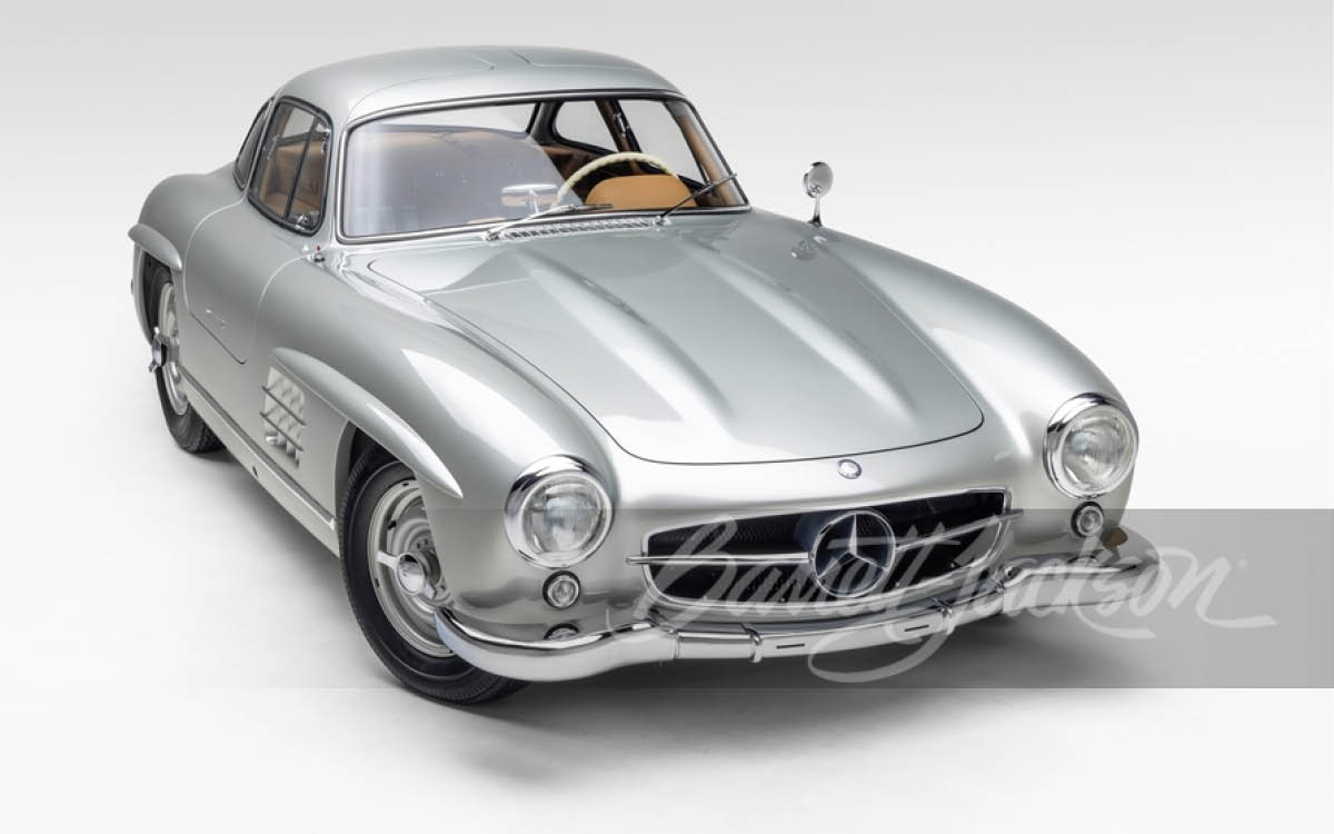 Silver Mercedes Gullwing front three-quarter view