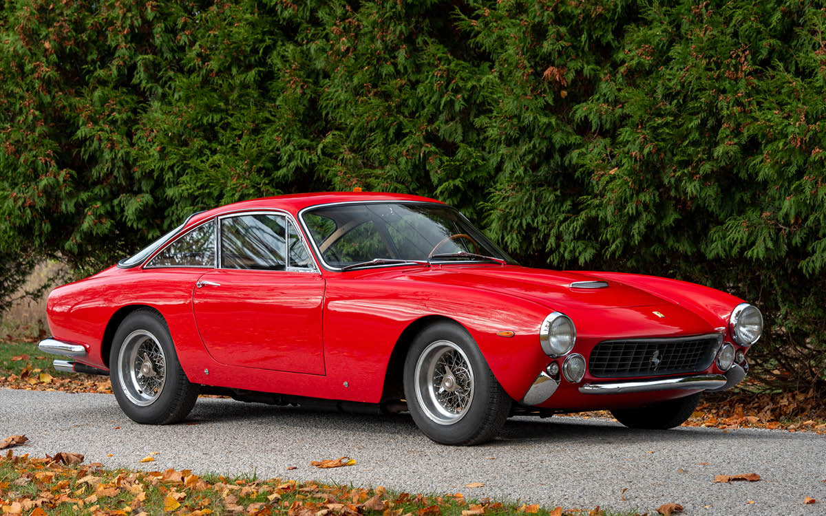 Red Ferrari 250GT Lusso right front view