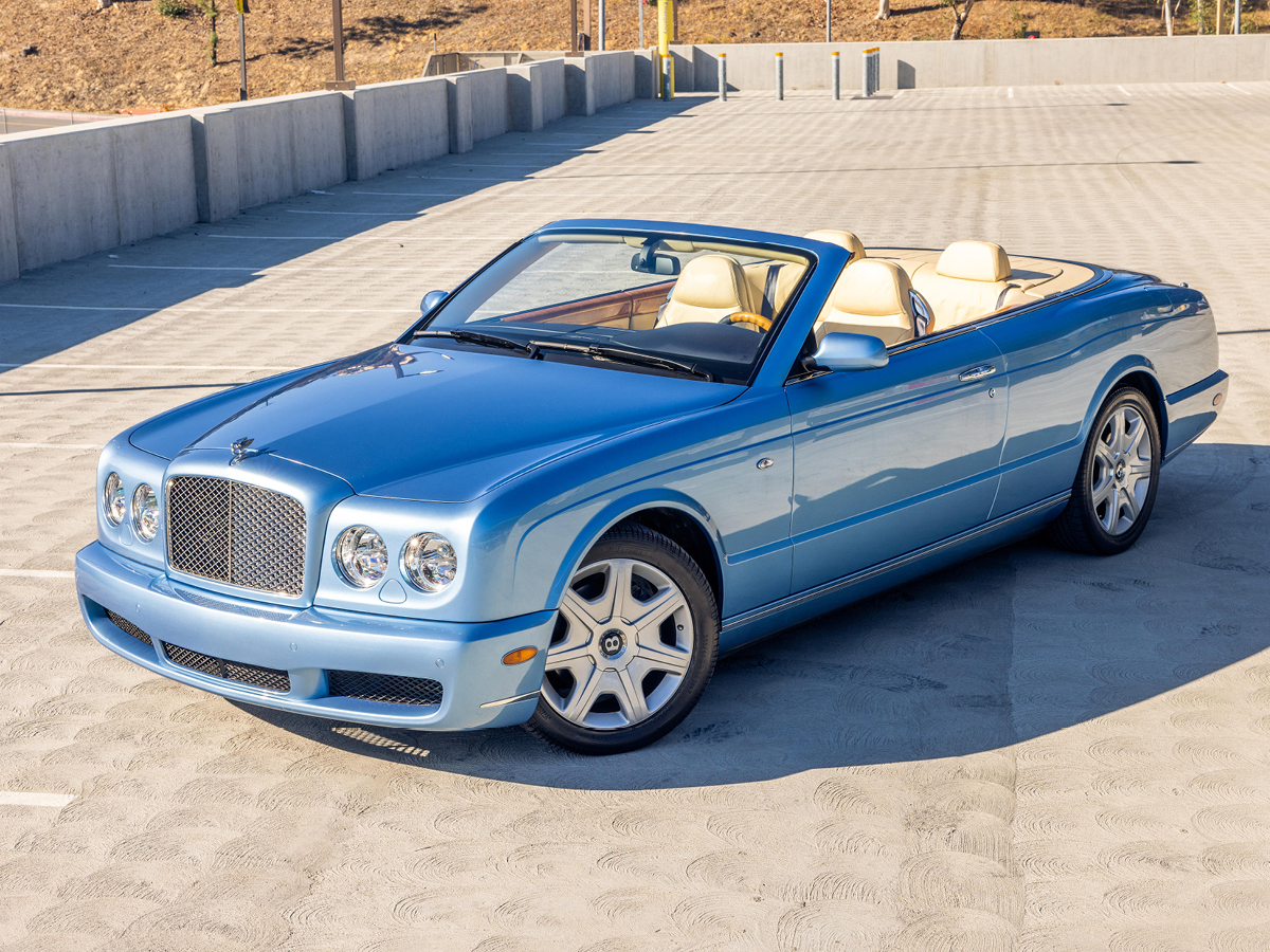Blue Bentley Azure, top-down front view